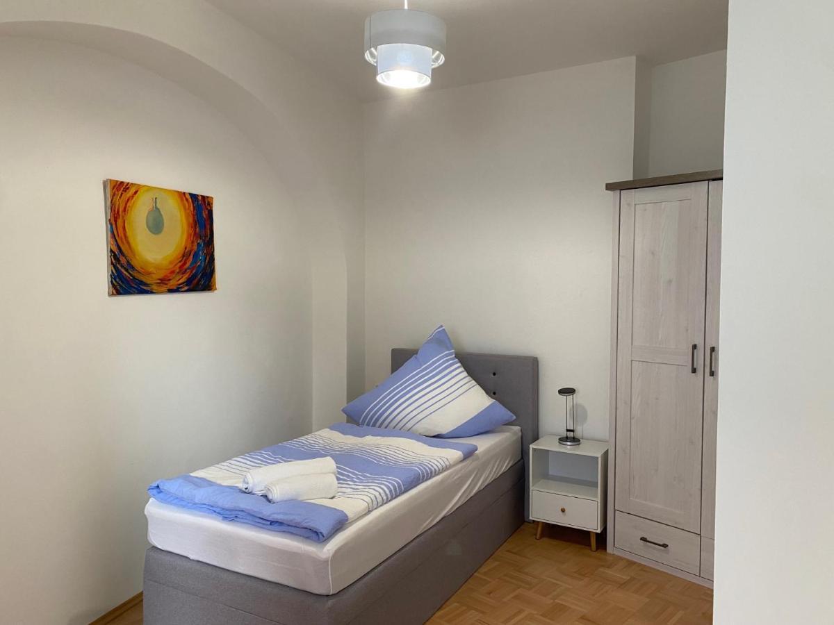 Ferienwohnung Villa Fortuna เพียร์นา ภายนอก รูปภาพ